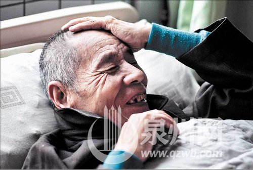 42年！晉江英林供銷社員工堅持照顧一智障老人