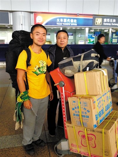 孝子推母親步行至云南僅花8000元 將繼續(xù)旅程