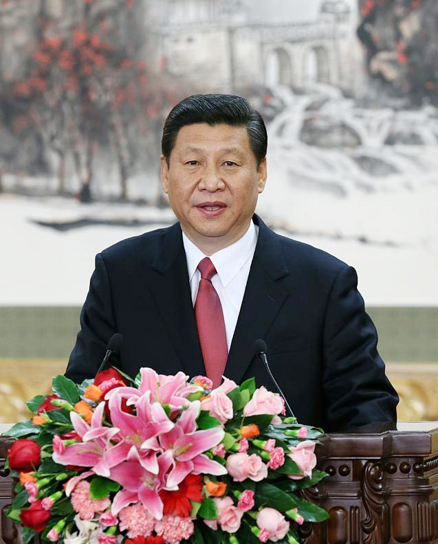 11月15日，新一屆中央政治局常委同中外記者見面。中共中央總書記習近平講話。