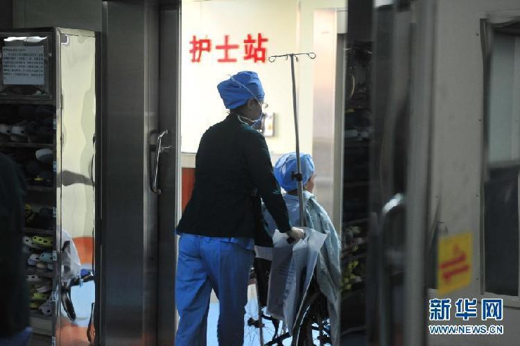 （晚報(bào)）（4）父愛拳拳 湖北男子冒險(xiǎn)跨血型捐肝救子