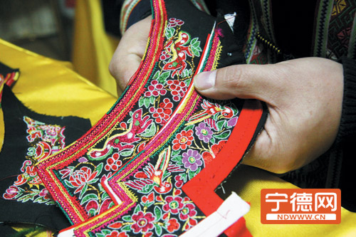 畬族,典雅,綻放,傳統(tǒng),服飾