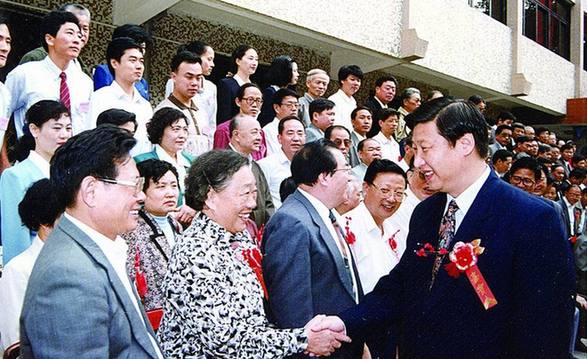 習(xí)近平會(huì)見省各民主黨派負(fù)責(zé)人和學(xué)員代表