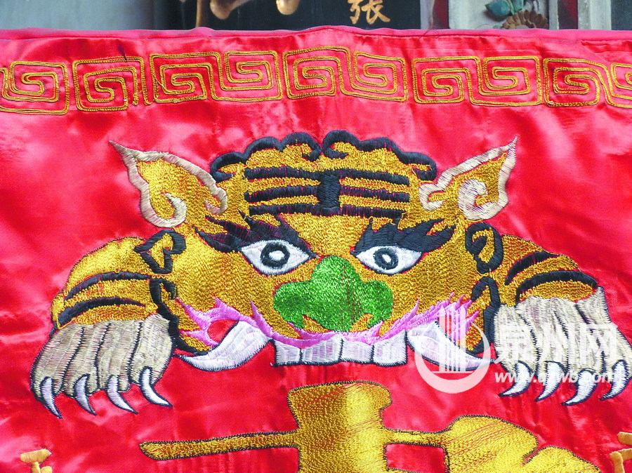 泉州古城“尋龍?jiān)E” 探尋神獸“龍之九子”