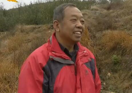 李保國