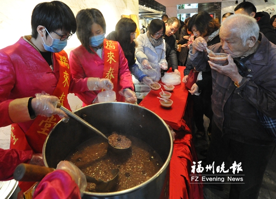 社區(qū)拗九節(jié) 洋溢敬老情