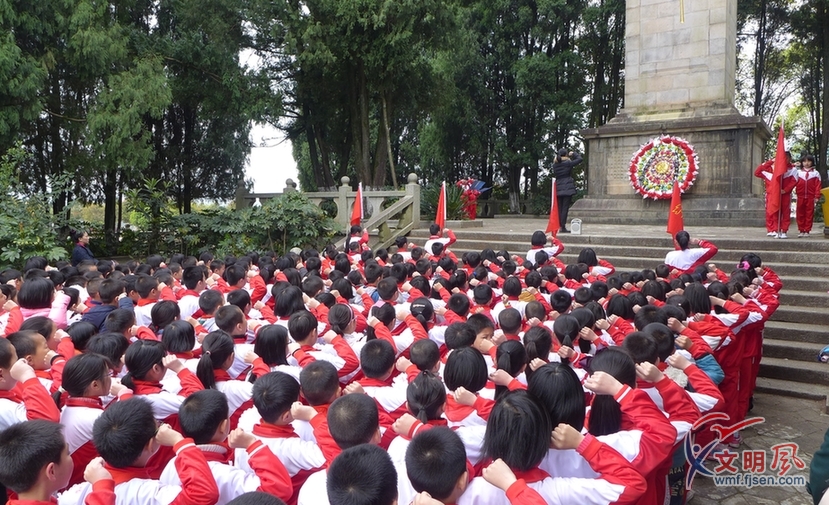 寧化縣廣泛開展清明祭英烈主題教育實(shí)踐活動(dòng)