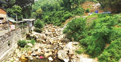 福州鼓山鱔溪遭垃圾傾倒　景區已拆兩千平米違建