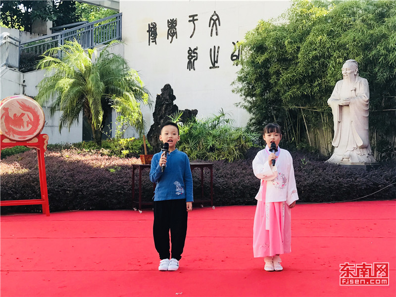 新生代表發(fā)言（錢(qián)塘文博小學(xué)供圖）.jpg
